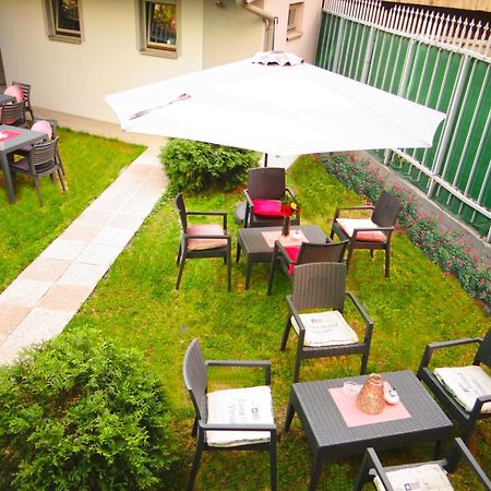 Hotel Royal Gold City SJJ Exterior foto