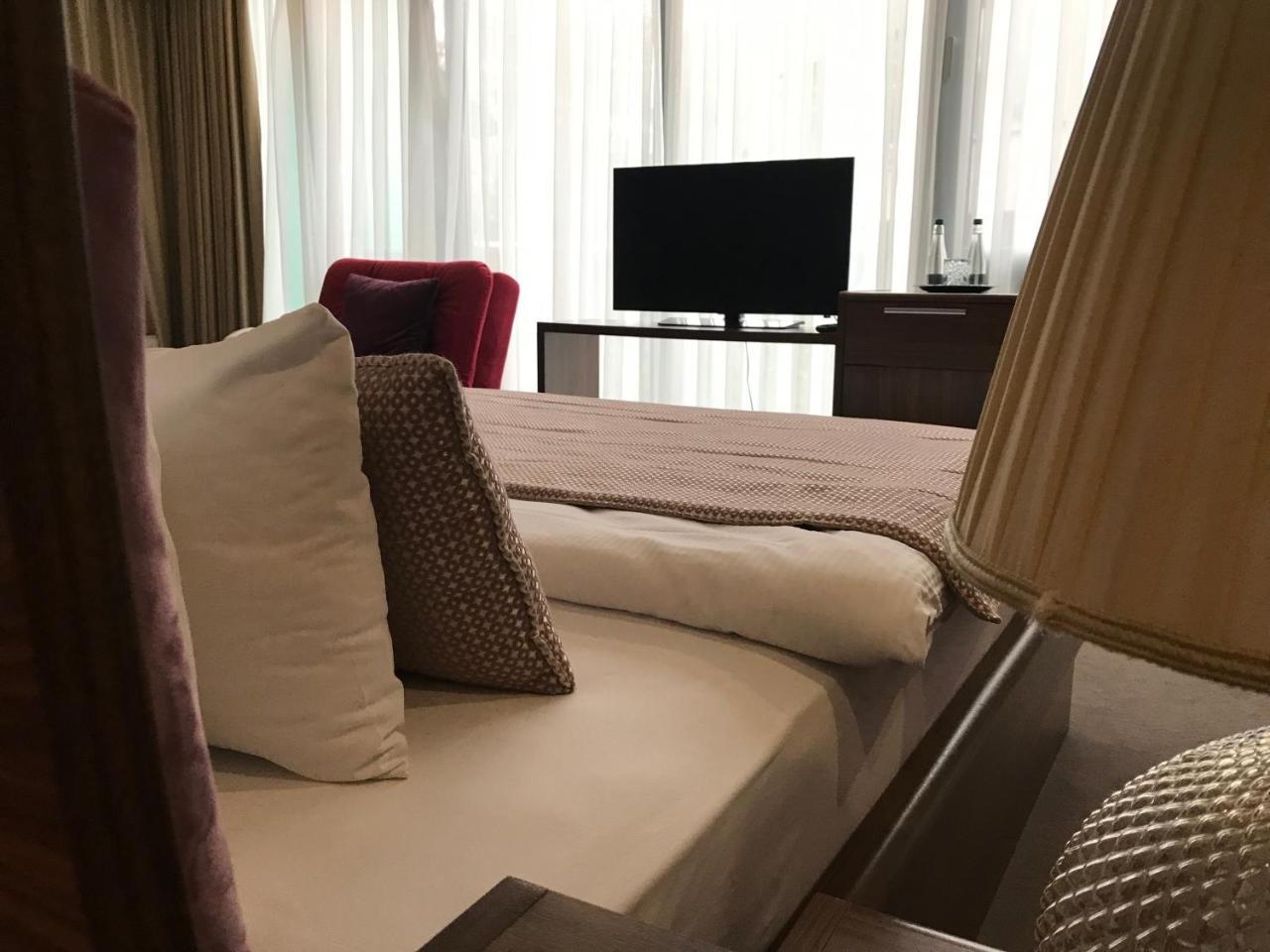 Hotel Royal Gold City SJJ Zimmer foto